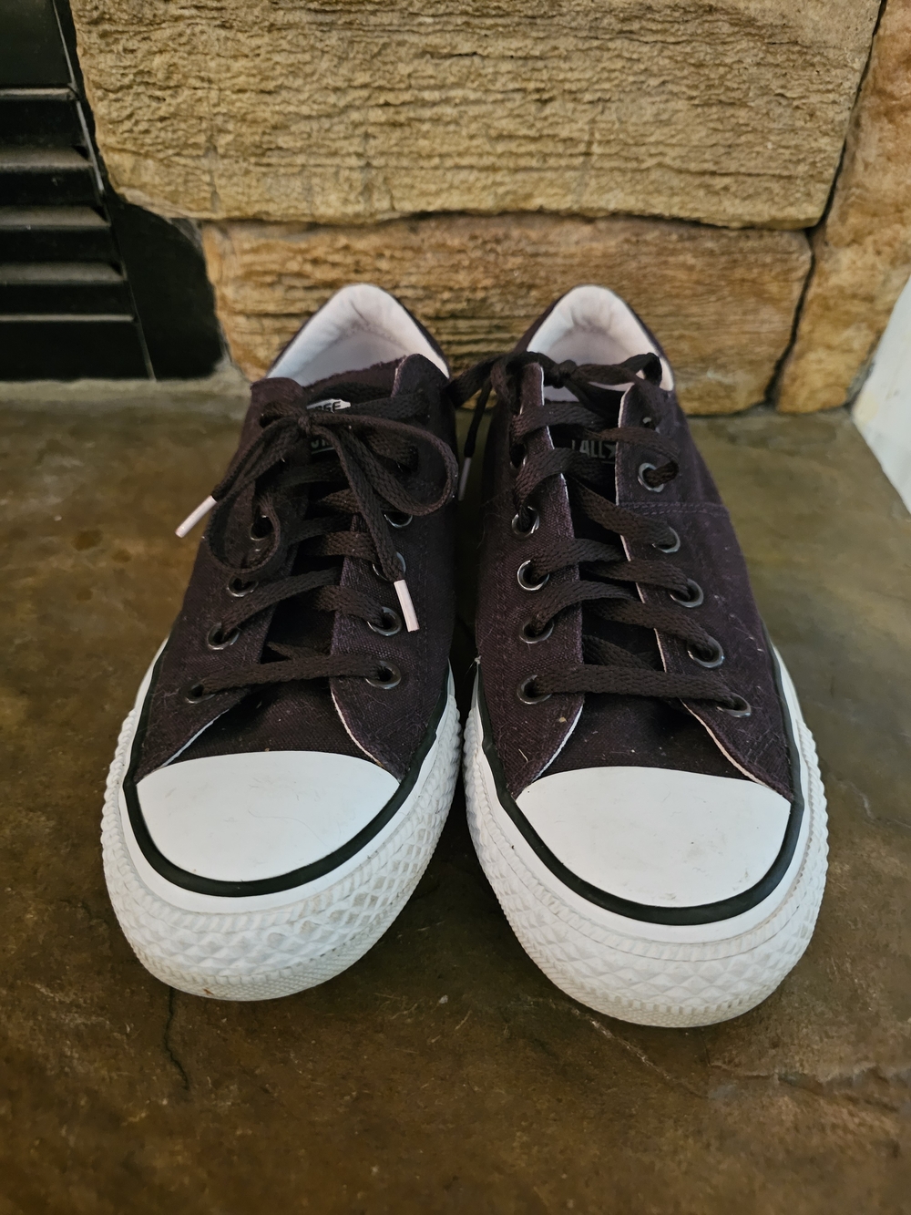 Converse Low Top Deep Plum - Picture 2 of 6